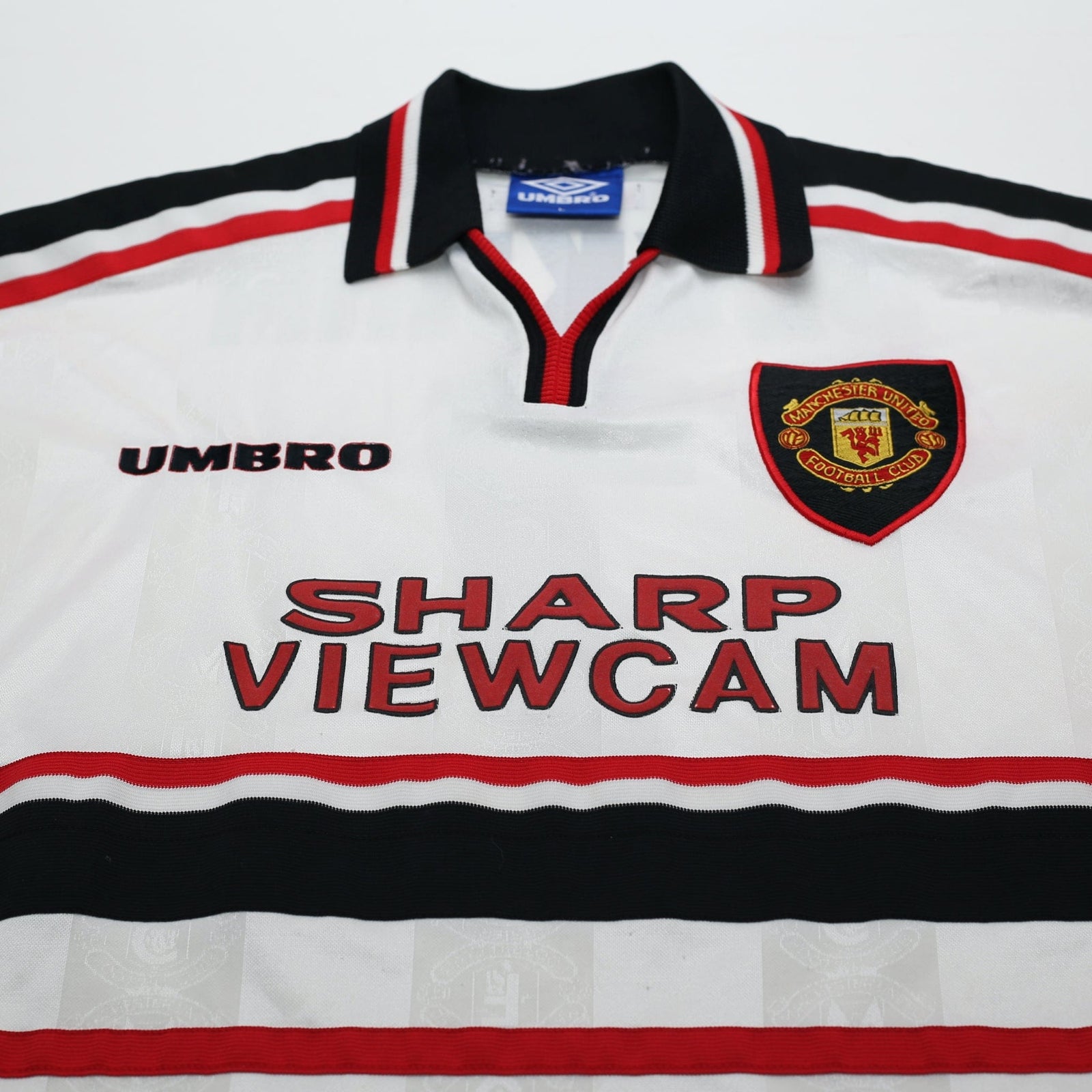1997/99 Beckham #7 Manchester United Vintage Umbro Away Football Shirt (L)