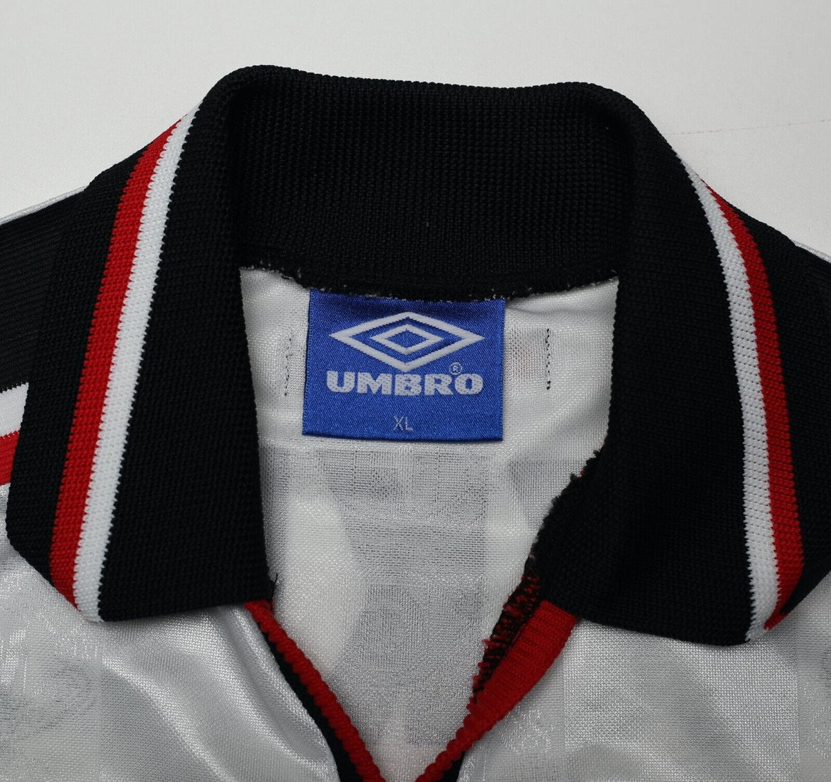 1997/99 BECKHAM #7 Manchester United Vintage Umbro Away Football Shirt (XL)