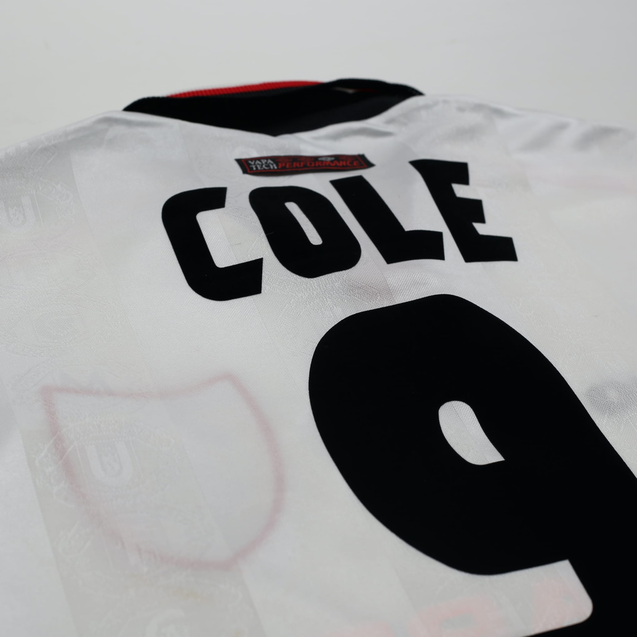 1997/99 Cole #9 Manchester United Vintage Umbro Away Football Shirt (XXL)