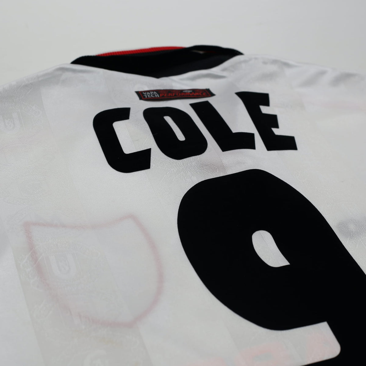 1997/99 Cole #9 Manchester United Vintage Umbro Away Football Shirt (XXL)