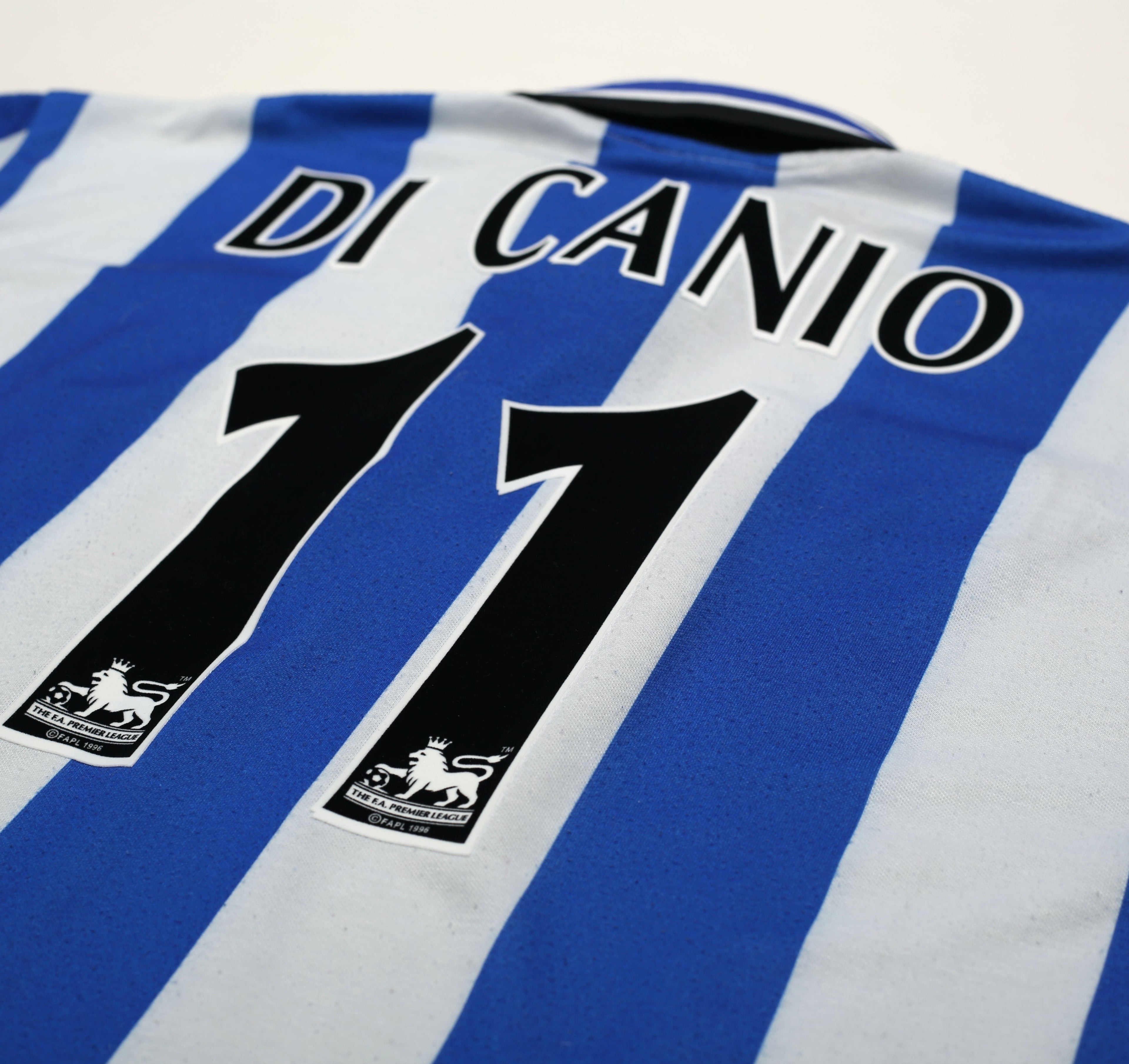 1997/99 DI CANIO #11 Sheffield Wednesday Vintage Home Football Shirt (L)