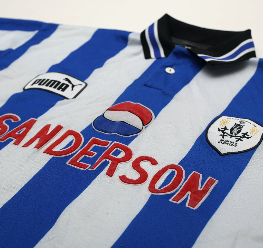 1997/99 DI CANIO #11 Sheffield Wednesday Vintage Home Football Shirt (L)