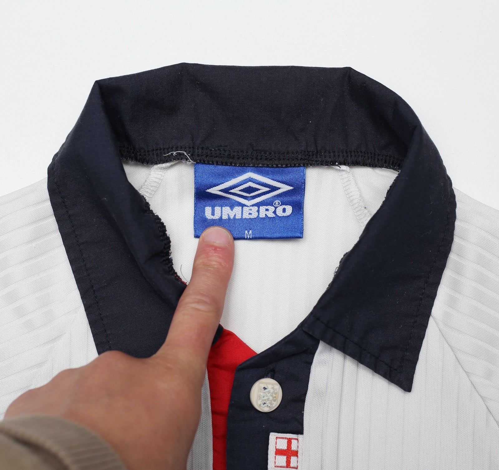 1997/99 ENGLAND Vintage Umbro Home Football Shirt (M)