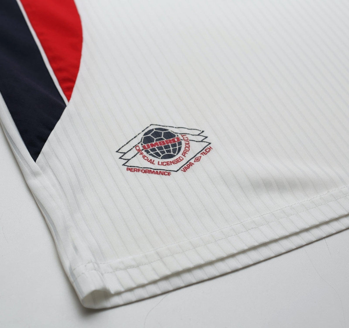 1997/99 GASCOIGNE #8 England Vintage Umbro Home Football Shirt (M/L) Le Tournoi