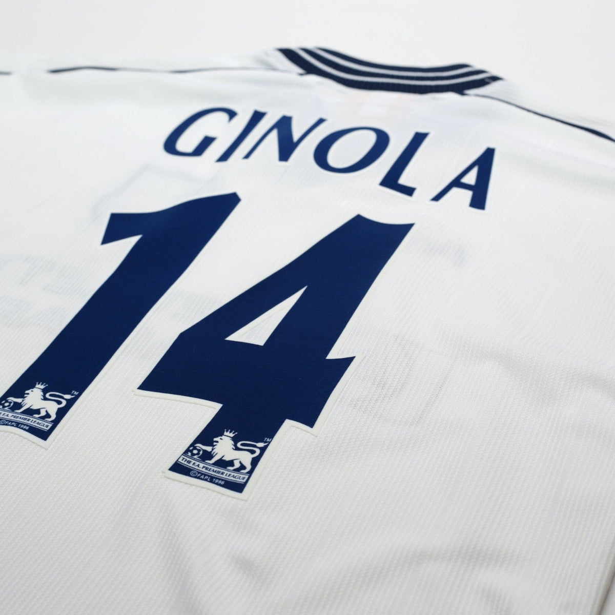 1997/99 Ginola #14 Tottenham Hotspur Vintage PONY Home Football Shirt (M)