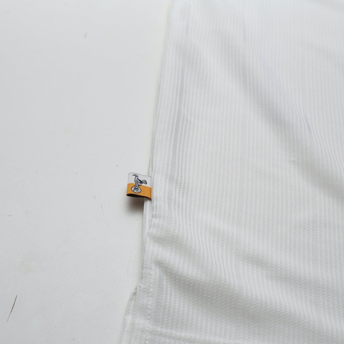 1997/99 Ginola #14 Tottenham Hotspur Vintage PONY Home Football Shirt (M)