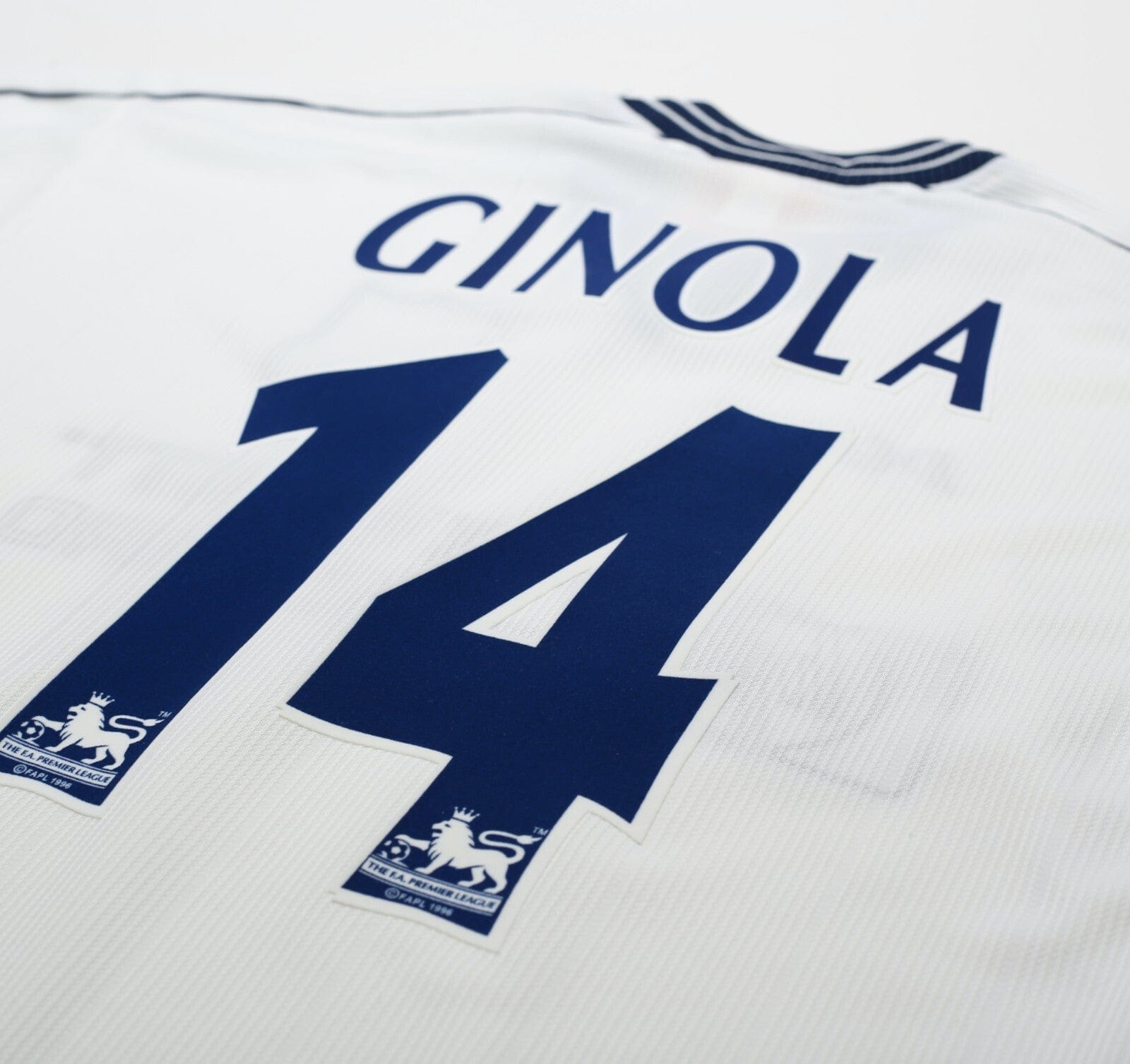 1997/99 GINOLA #14 Tottenham Hotspur Vintage PONY Home Football Shirt (S)