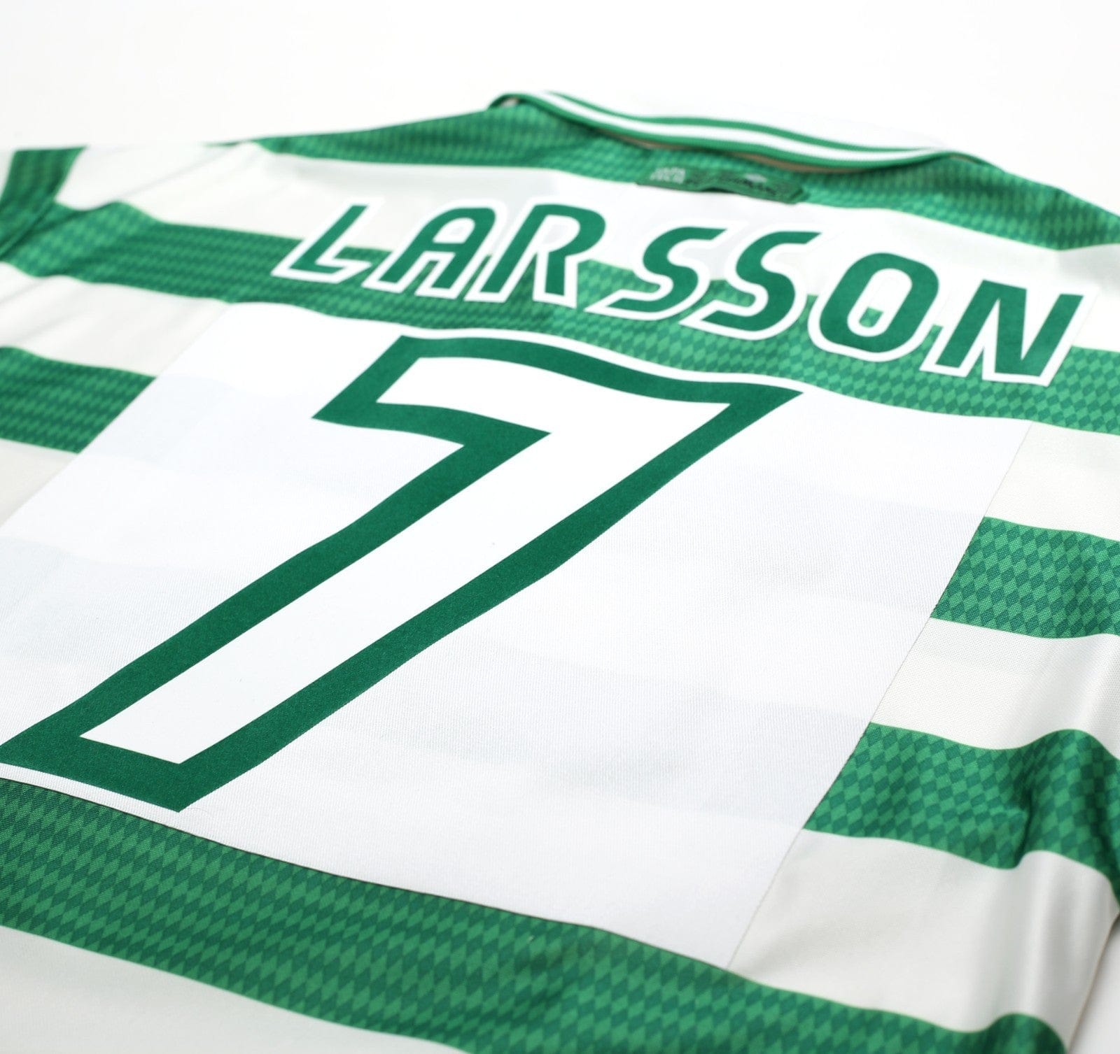1997/99 LARSSON #7 Celtic Vintage Umbro Home Football Shirt (L)
