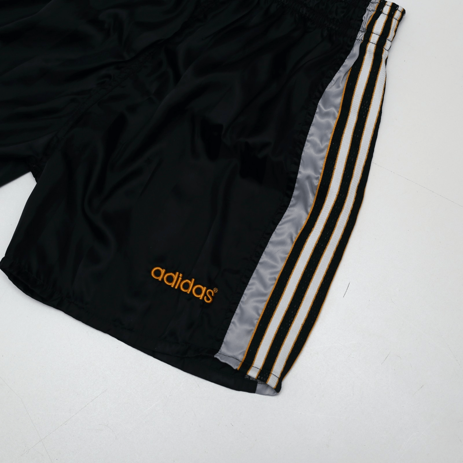 1997/99 Newcastle United Vintage adidas Home Kit Football Shorts (M) 32" Waist