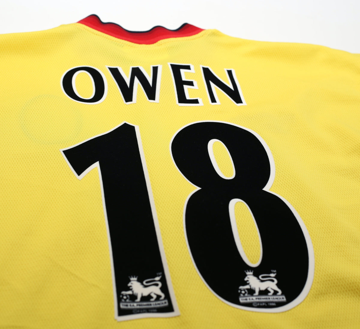 1997/99 OWEN #18 Liverpool Reebok Away Nike Football Shirt (M)