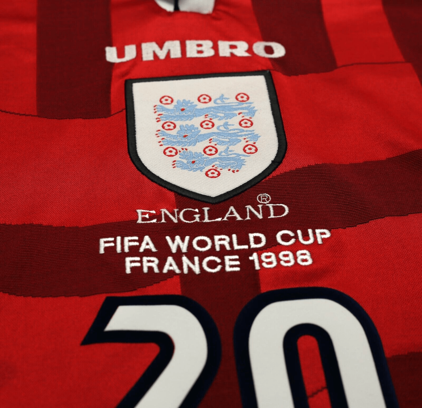 1997/99 OWEN #20 England Vintage Umbro Away Football Shirt (M) World Cup 98