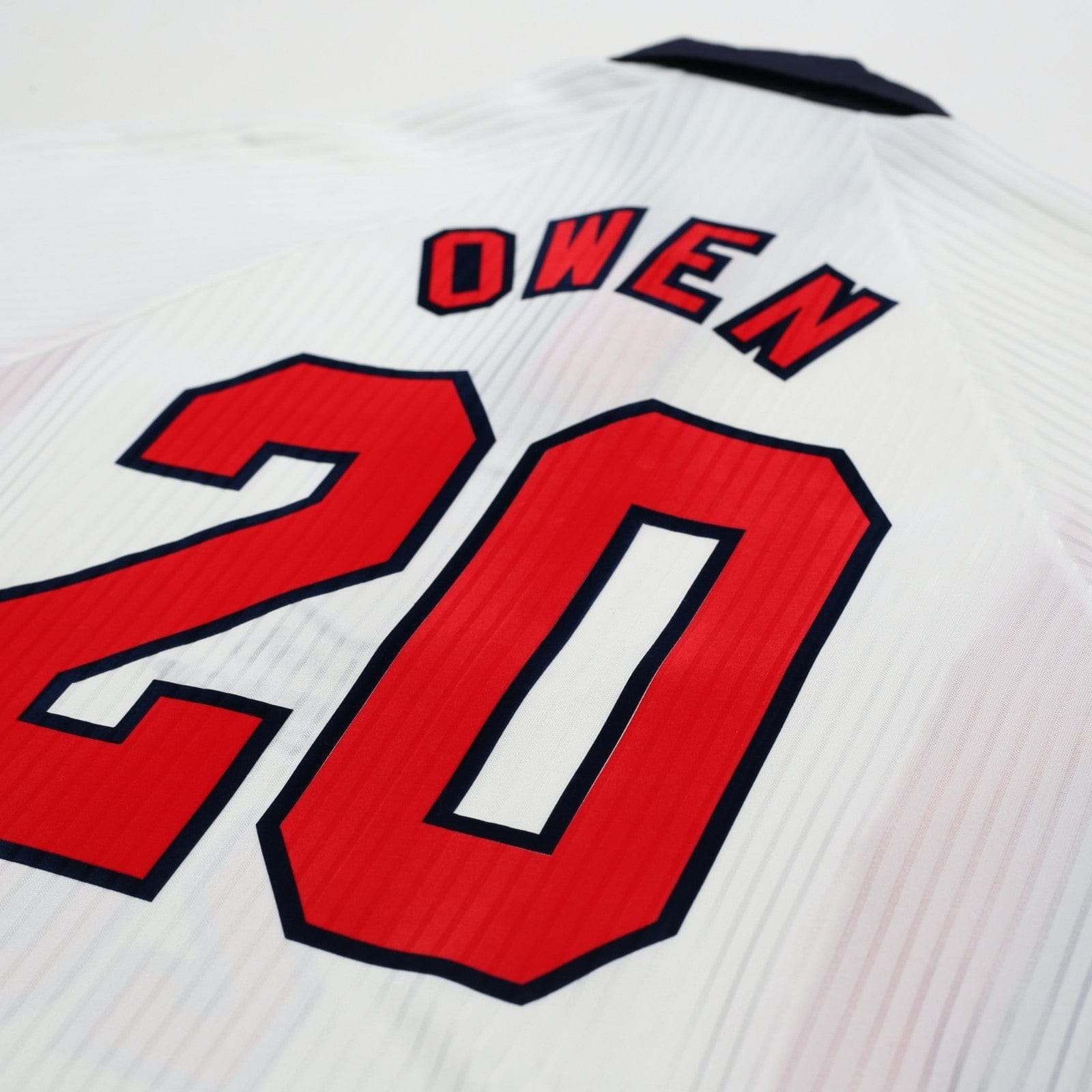 1997/99 Owen #20 England Vintage Umbro Home Football Shirt (M/L) WC 1998