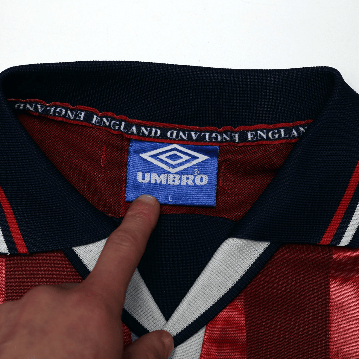 1997/99 Shearer #9 England Vintage Umbro Away Football Shirt (L) Le Tournoi