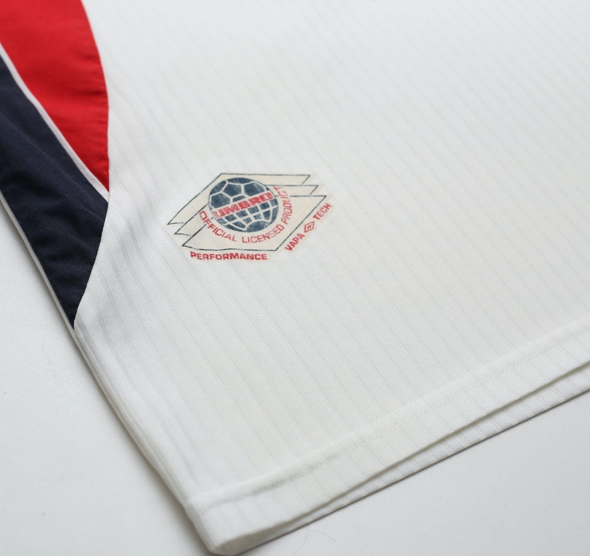 1997/99 WRIGHT #20 England Vintage Umbro Home Football Shirt (L) Le Tournoi