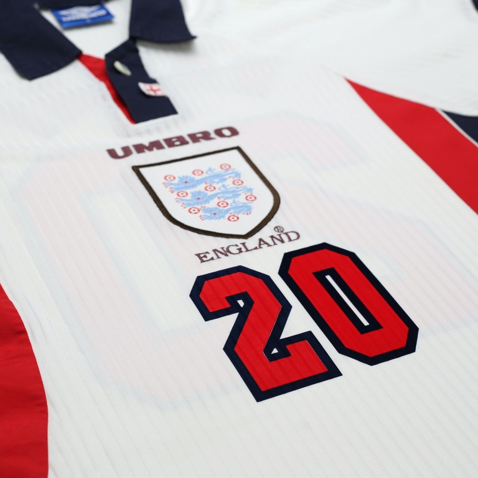 1997/99 Wright #20 England Vintage Umbro Home Football Shirt (M) WC 1998