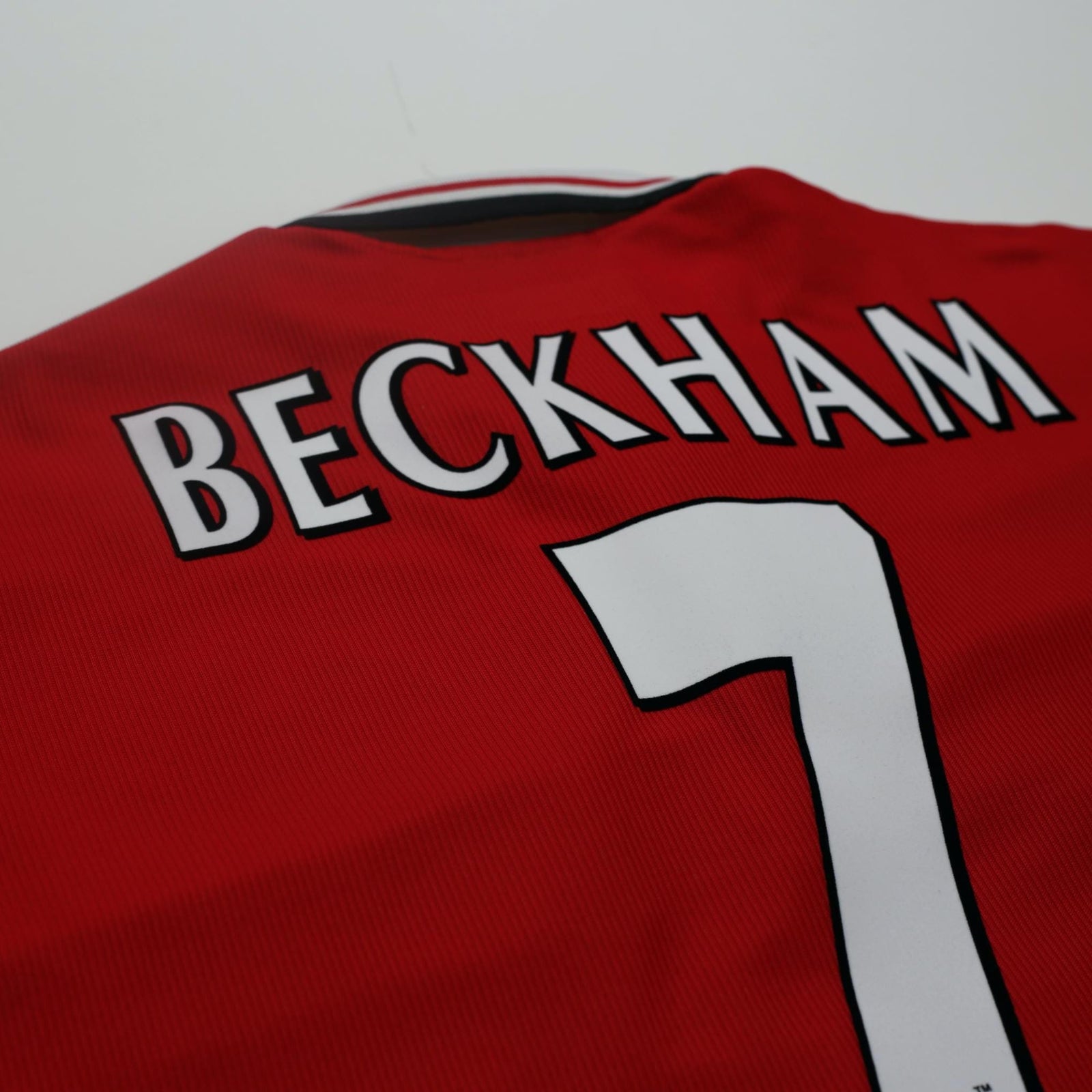 1998/00 Beckham #7 Manchester United Home Football Shirt (L)