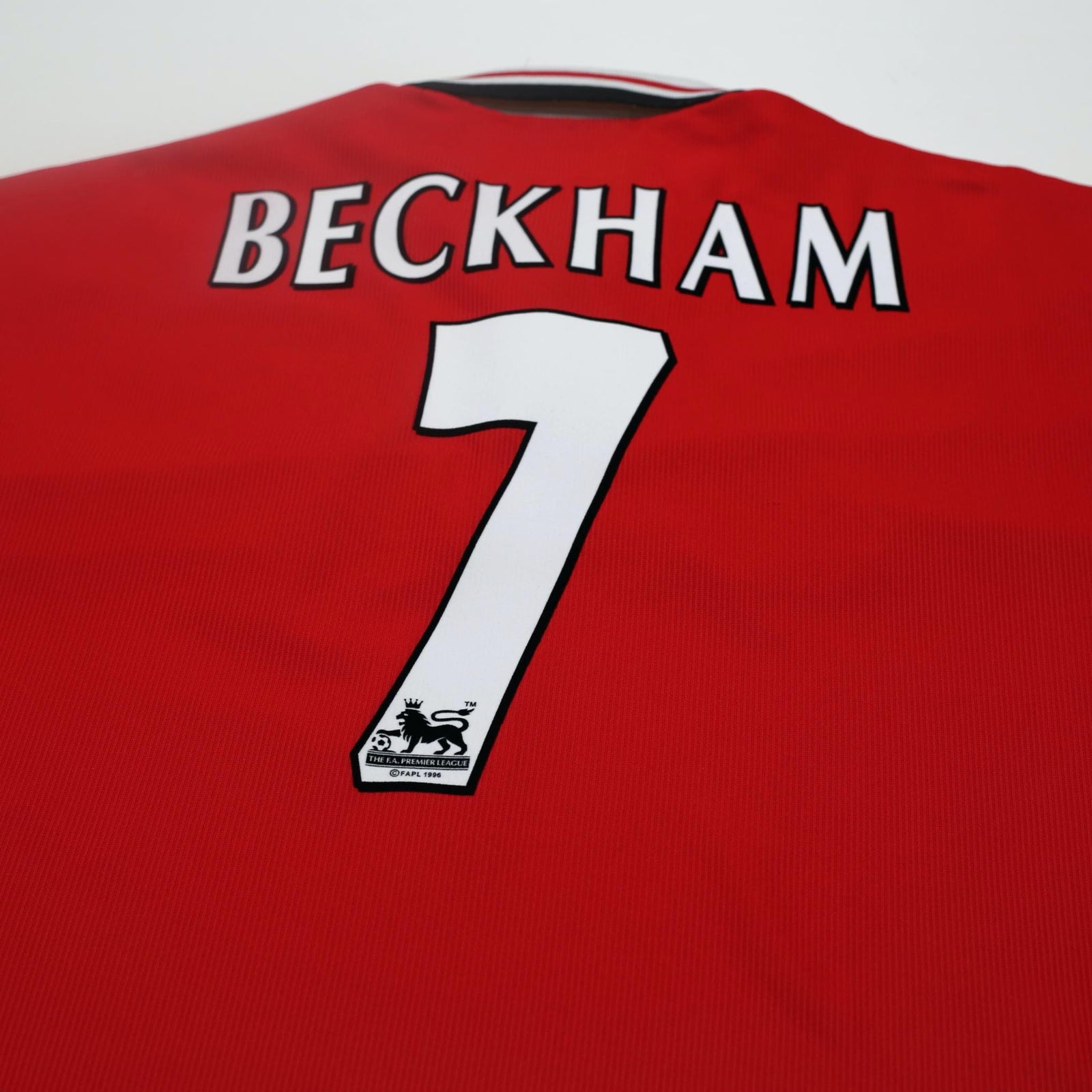 1998/00 Beckham #7 Manchester United Home Football Shirt (L)