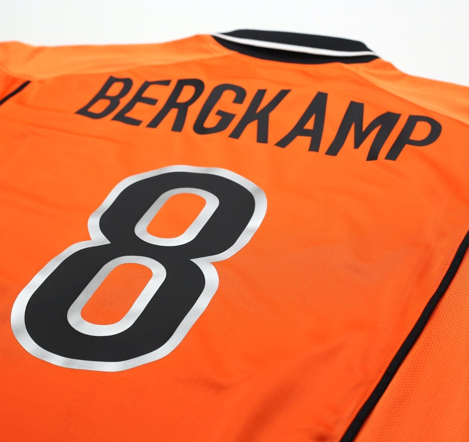 1998/00 BERGKAMP #8 Holland Vintage Nike Home Football Shirt (L) Netherlands
