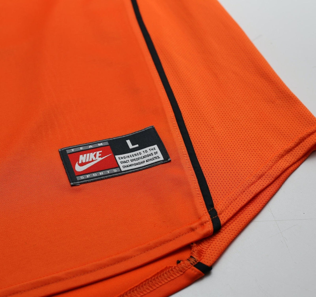 1998/00 BERGKAMP #8 Holland Vintage Nike Home Football Shirt (L) Netherlands