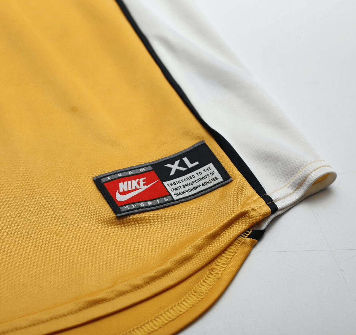 1998/00 BORUSSIA DORTMUND Vintage Nike Home Football Shirt (YXL) XS