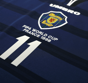 1998/00 COLLINS #11 Scotland Vintage Umbro Home Football Shirt (L) 1998 WC