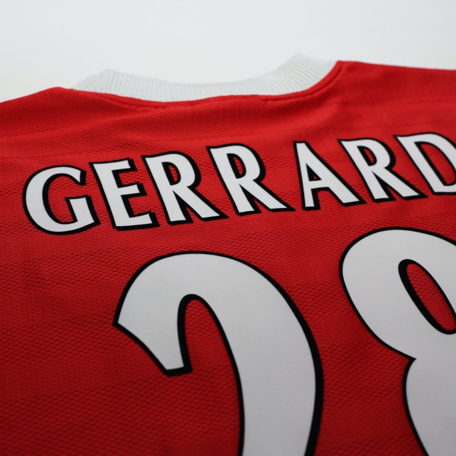 1998/00 Gerrard #28 Liverpool Vintage Reebok Home Football Shirt (L) 42/44