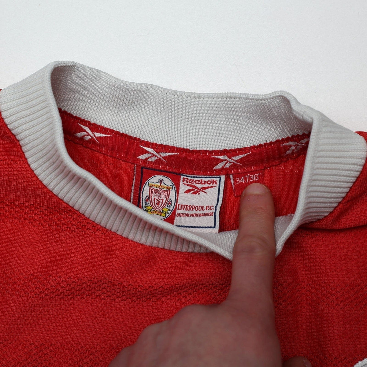 1998/00 Gerrard #28 Liverpool Vintage Reebok Home Football Shirt (S) 34/36