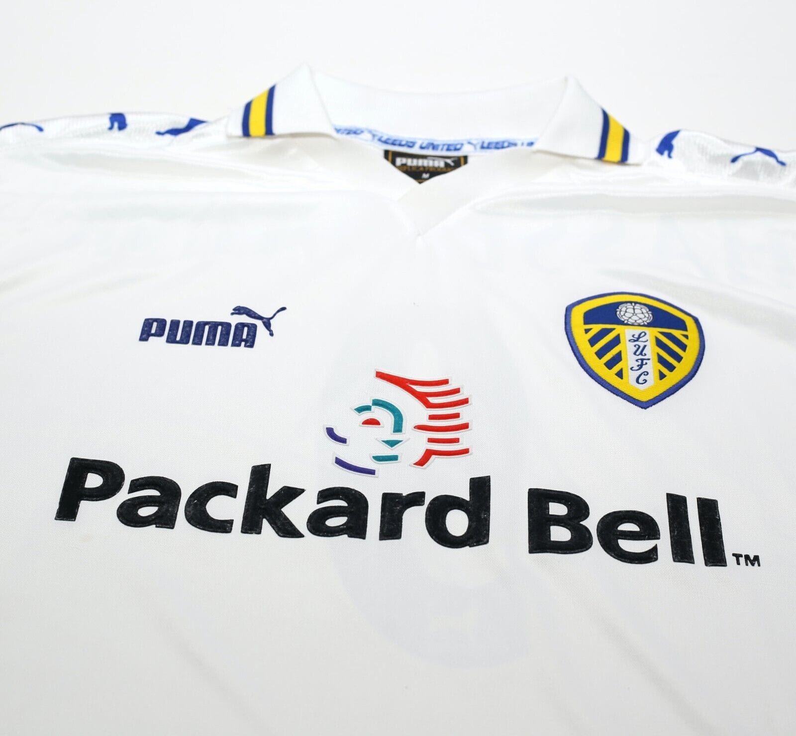 1998/00 HASSELBAINK #9 Leeds United Vintage PUMA Home Football Shirt (M)