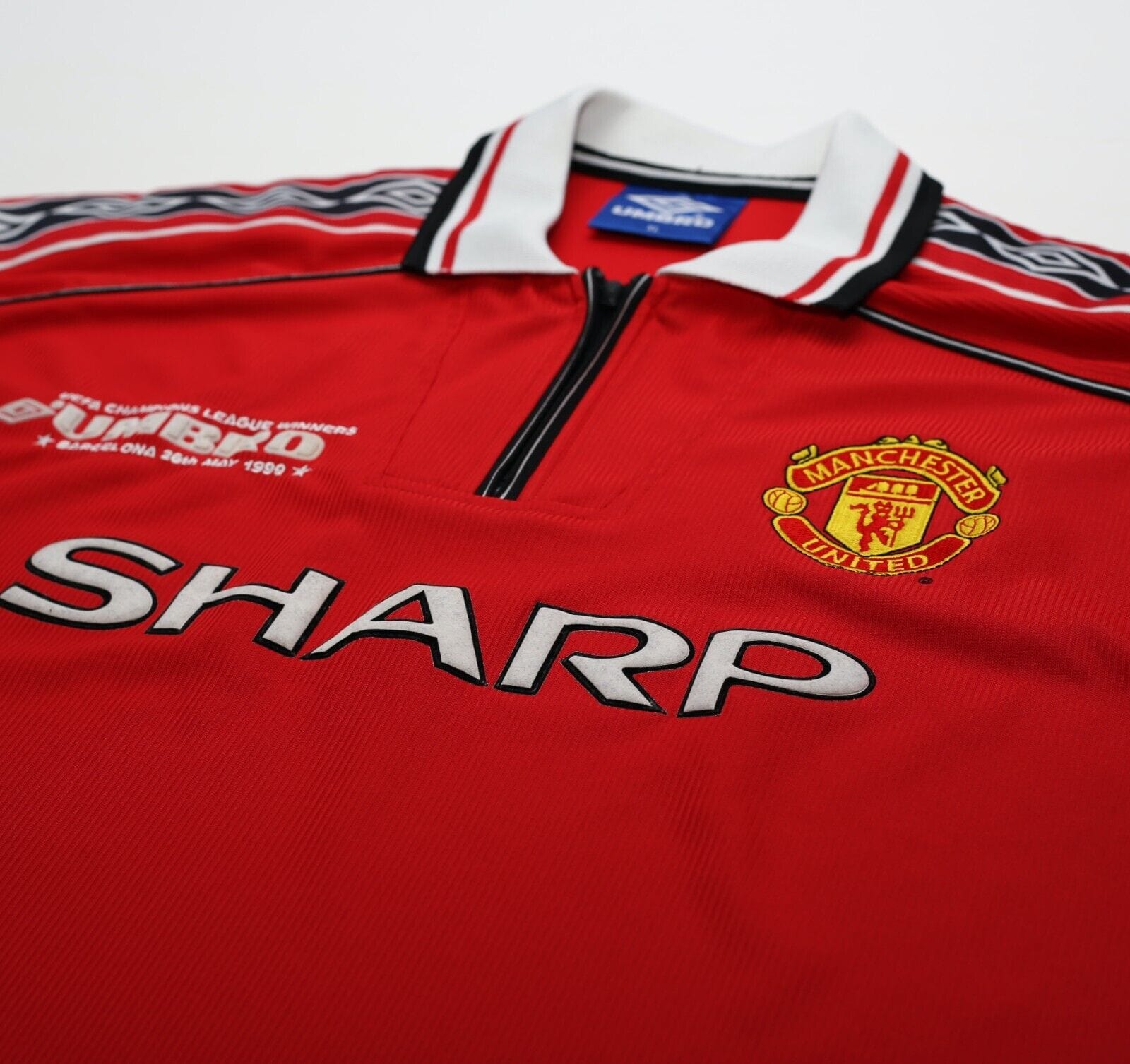 1998/00 MANCHESTER UNITED Vintage Umbro 'CL Winners" Home Football Shirt (XL)