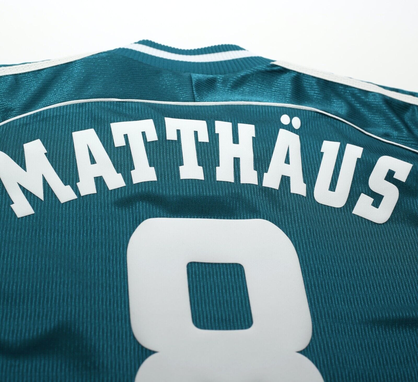 1998/00 MATTHAUS #8 Germany Vintage adidas Away Football Shirt (L) WC 98