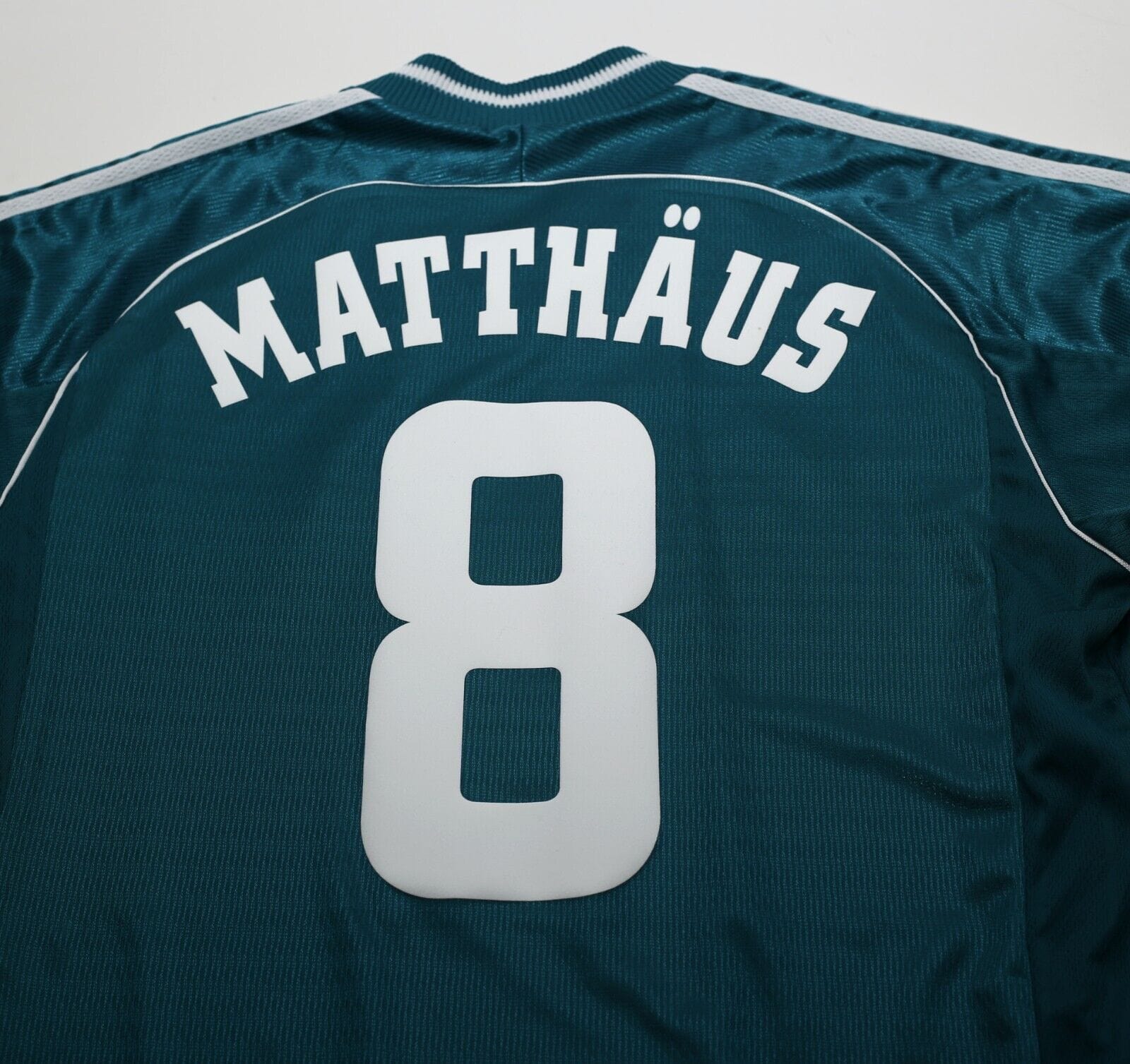 1998/00 MATTHAUS #8 Germany Vintage adidas Away Football Shirt (M) WC 98