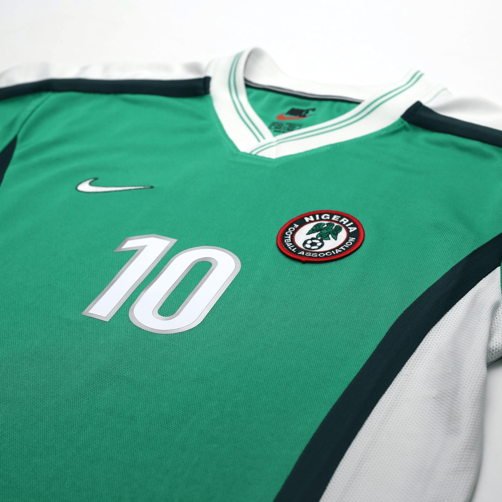 1998/00 Okocha #10 Nigeria Vintage Nike Football Shirt (M) World Cup 98
