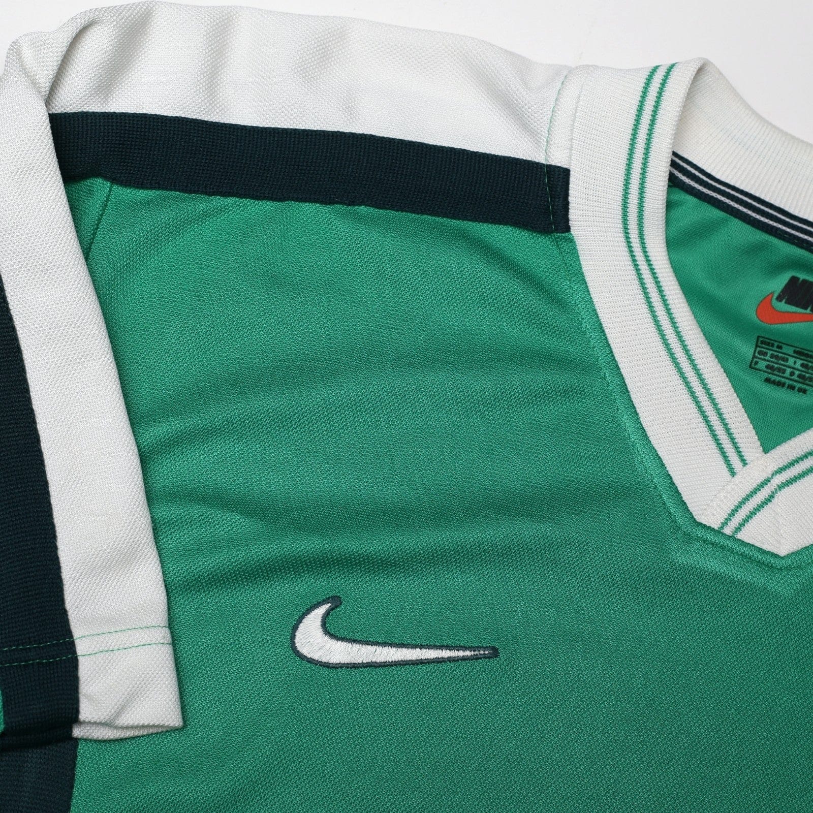 1998/00 Okocha #10 Nigeria Vintage Nike Football Shirt (M) World Cup 98