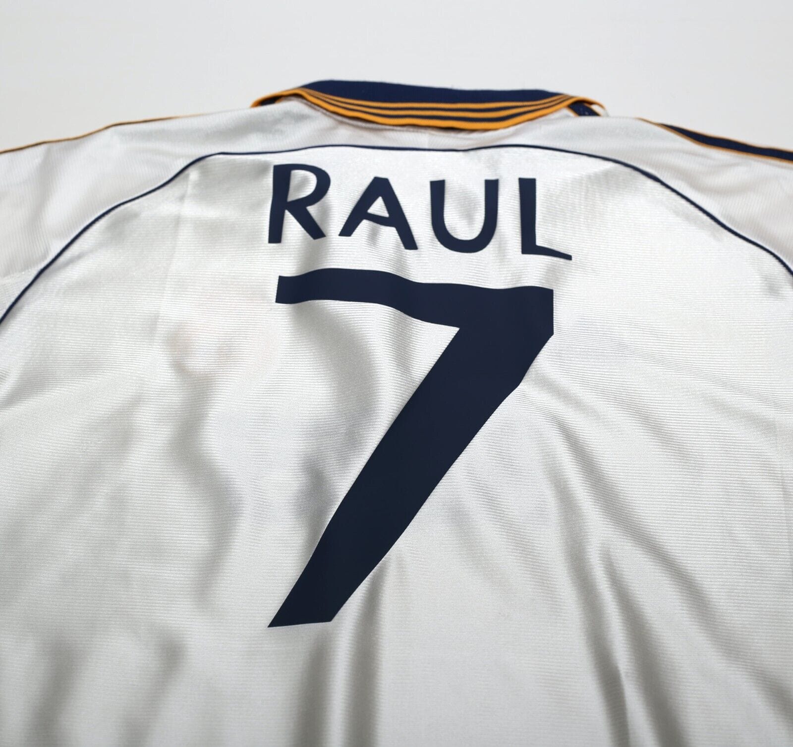 1998/00 RAUL #7 Real Madrid Vintage adidas Home Football Shirt (L)