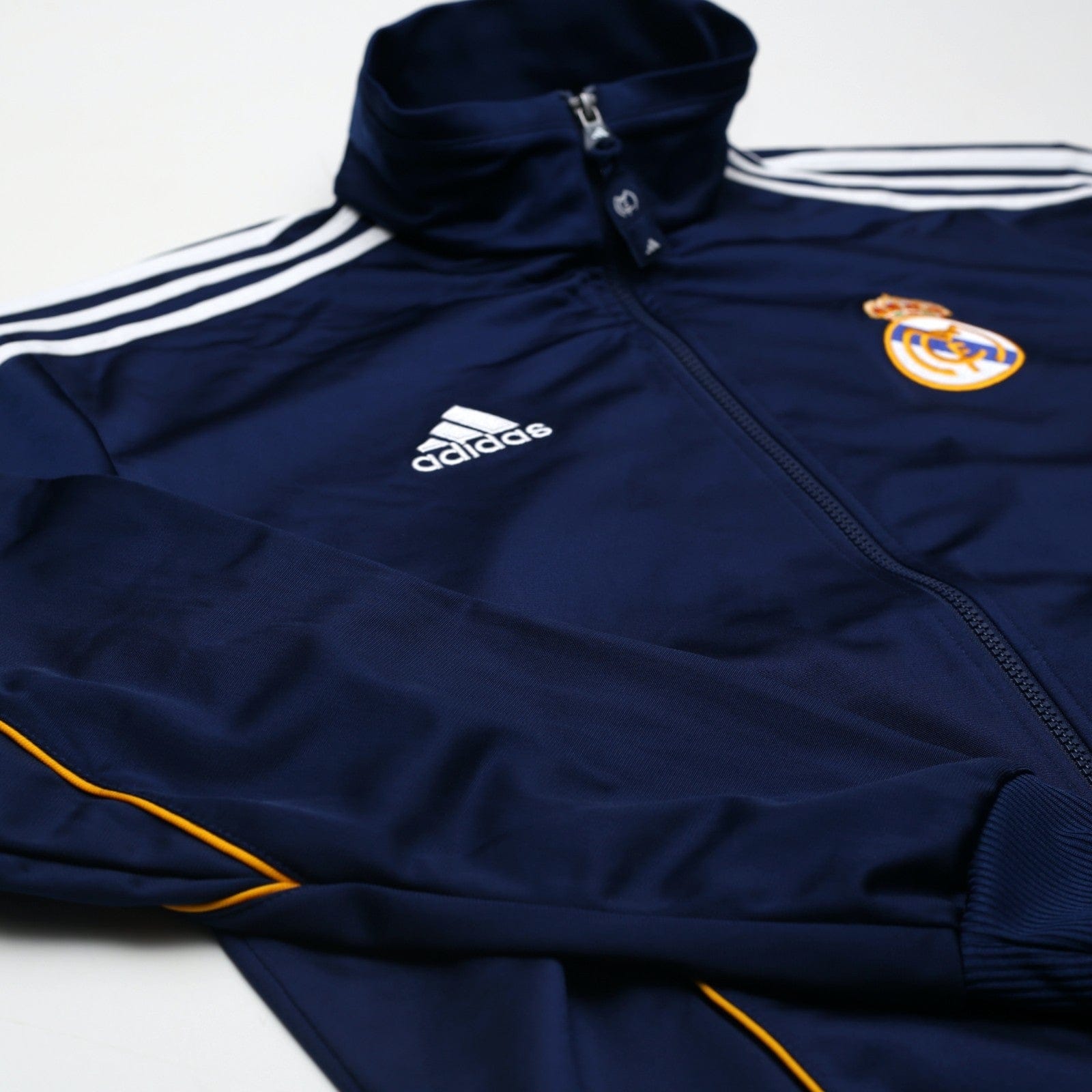 1998/00 Real Madrid Retro adidas Football Track Top Jacket (M)