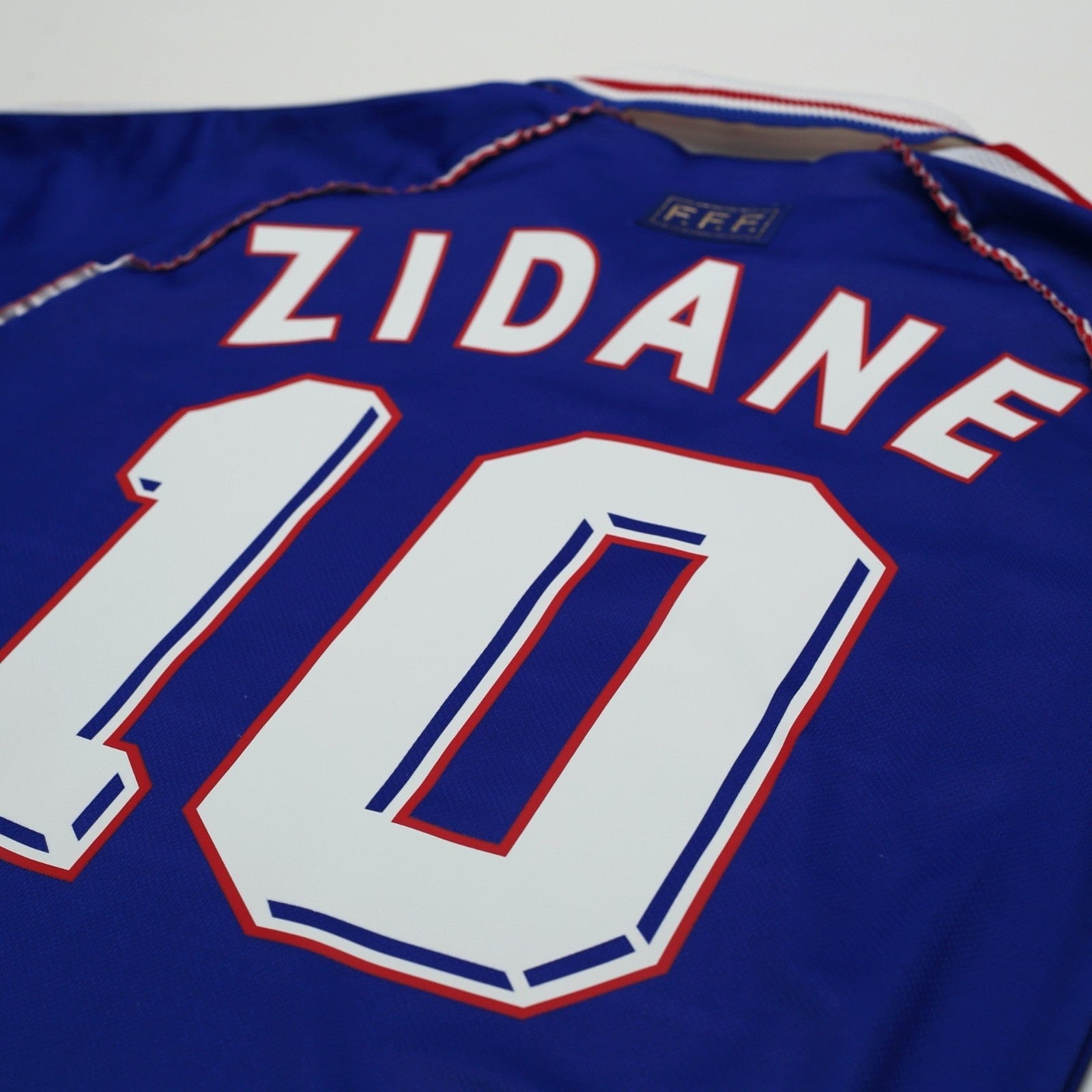1998/00 Zidane #10 France Vintage adidas Home Football Shirt (S) World Cup 98