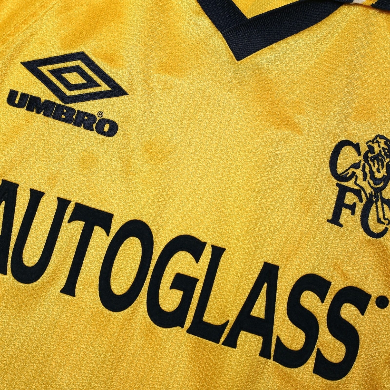 1998/00 Zola #25 Chelsea Vintage Umbro Third Football Shirt (L)
