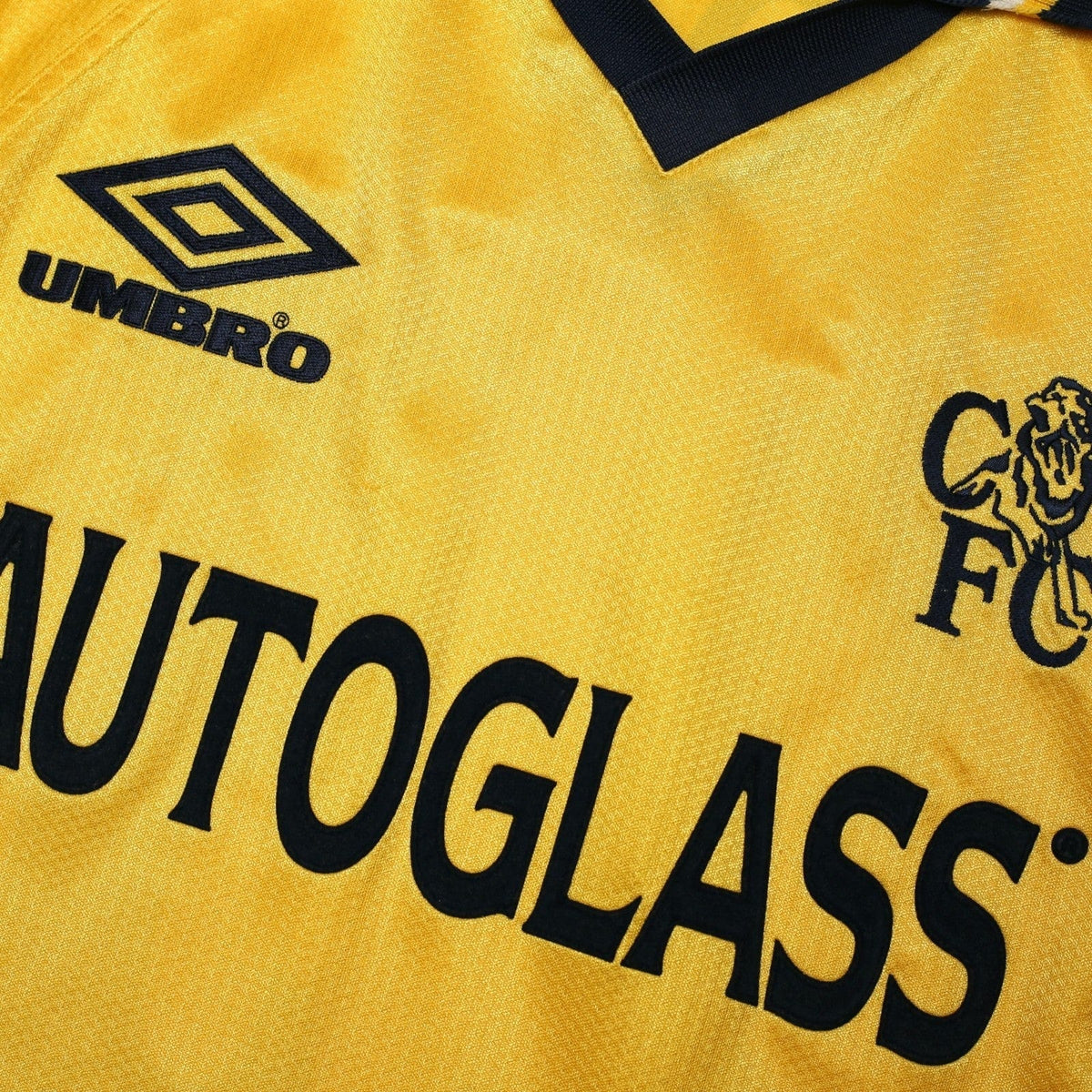 1998/00 Zola #25 Chelsea Vintage Umbro Third Football Shirt (L)