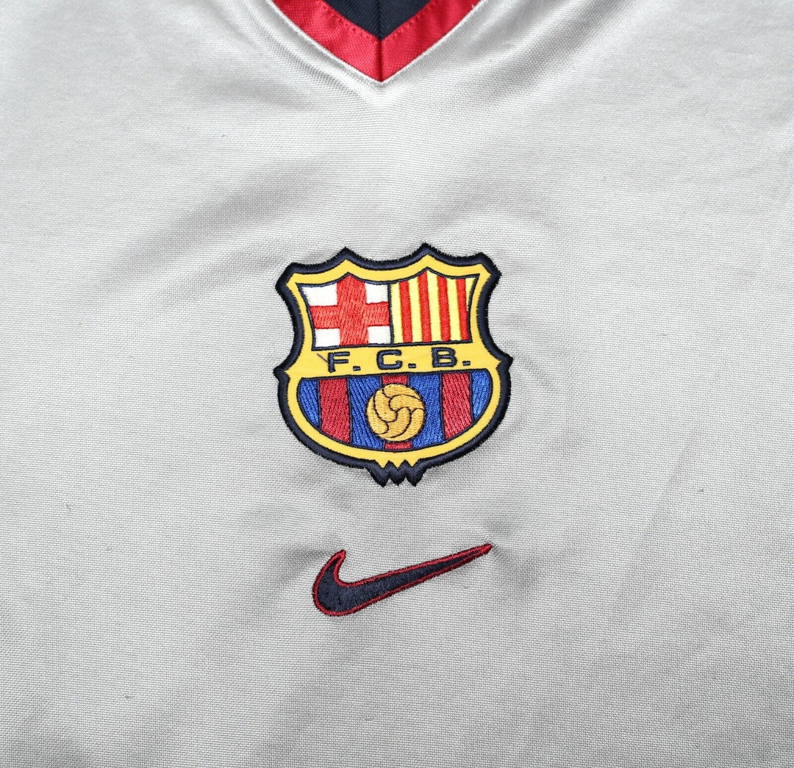 1998/01 Barcelona Vintage Nike Away Football Shirt (S 1998/01 Barcelona Vintage Nike Away Football Shirt (S
