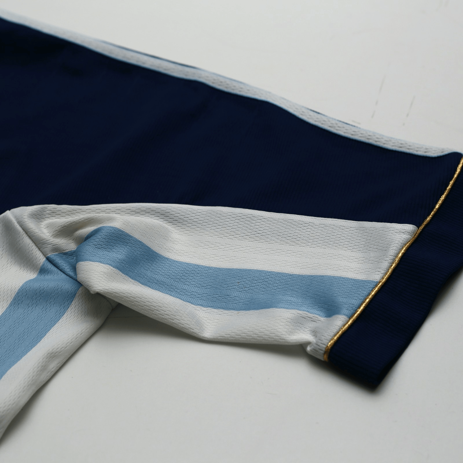 1998/99 Batistuta #9 Argentina Vintage adidas Away Football Shirt (L/XL) WC 1998
