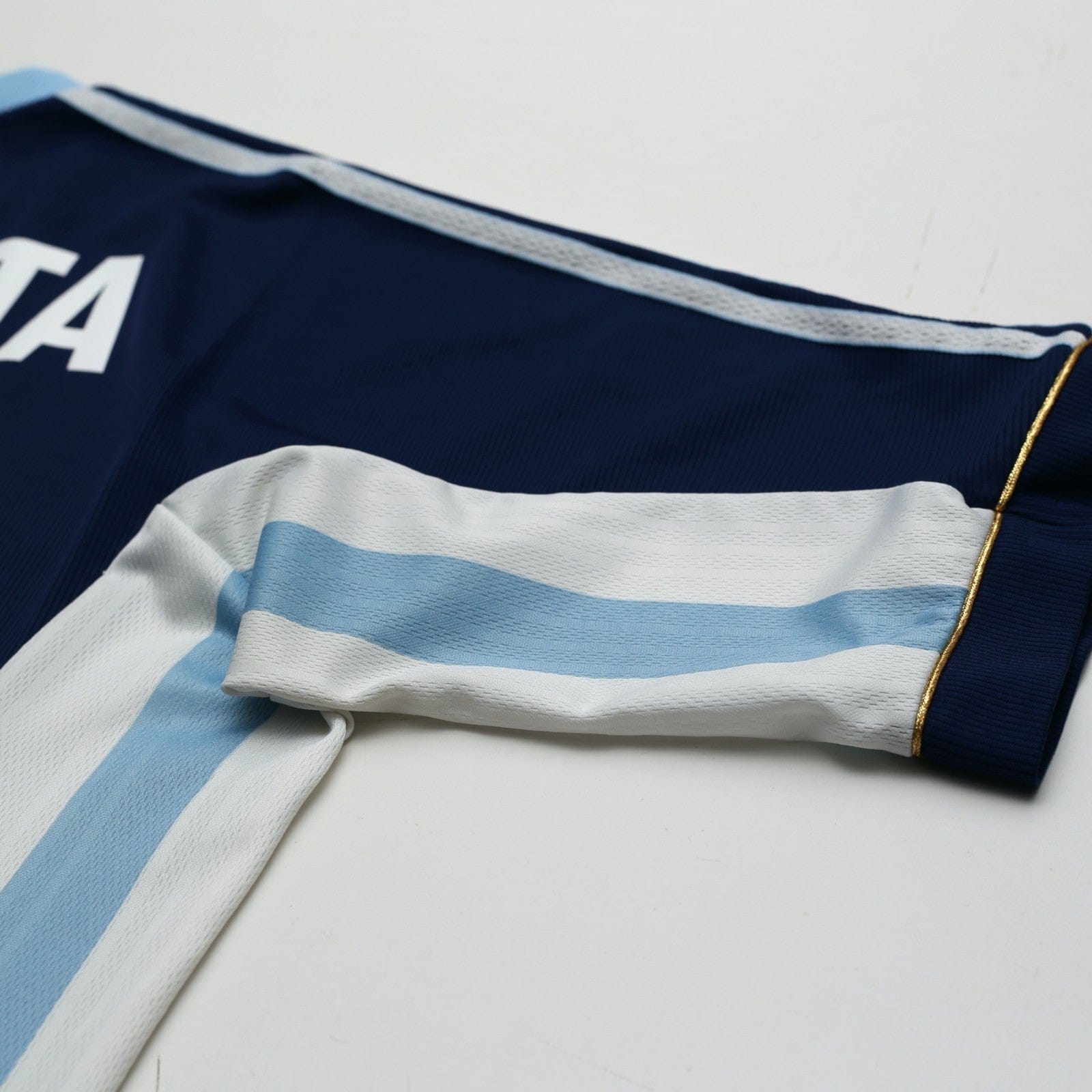 1998/99 Batistuta #9 Argentina Vintage adidas Away Football Shirt (L/XL) WC 1998