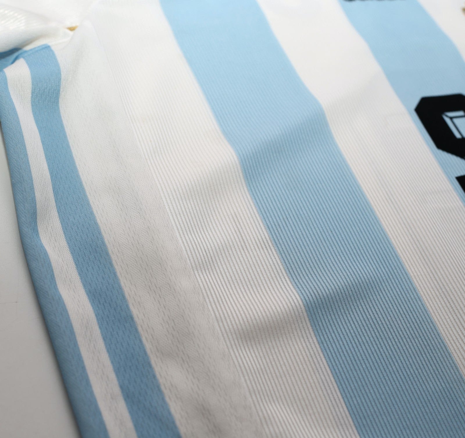 1998/99 BATISTUTA #9 Argentina Vintage adidas Home Football Shirt (M) WC 98