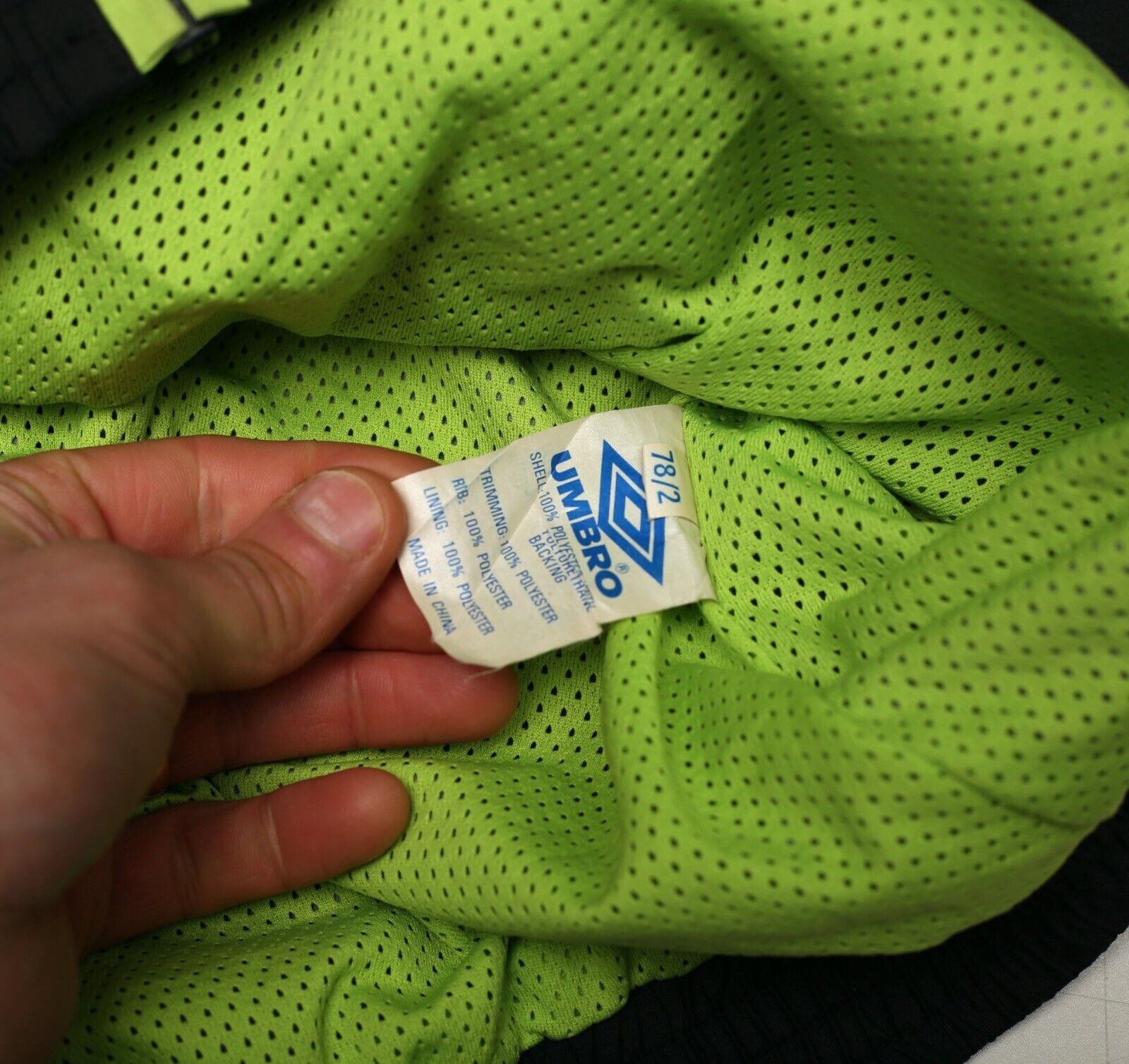 1998/99 CELTIC Vintage Umbro Football Track Top Jacket (L)