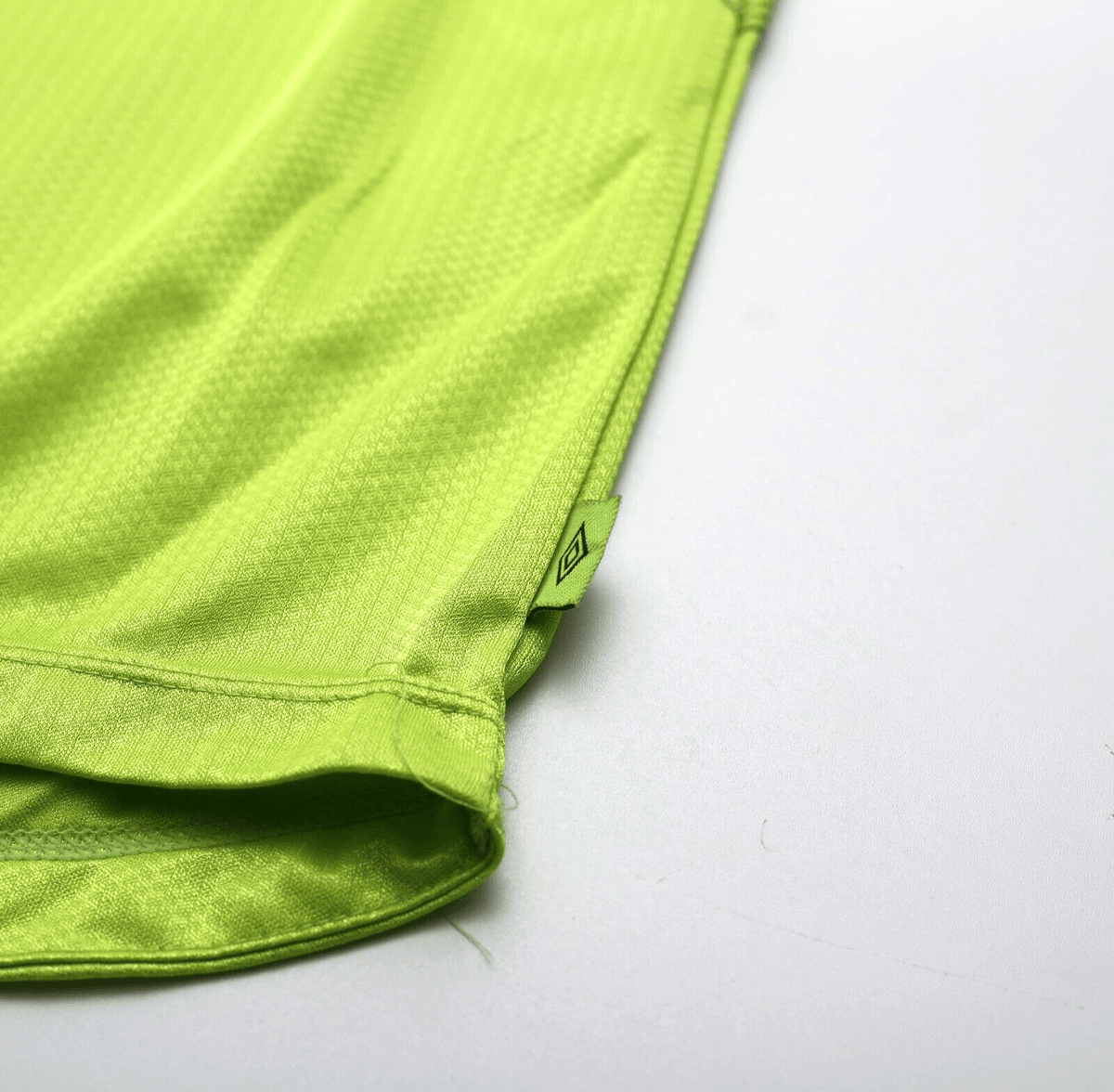 1998/99 CELTIC Vintage Umbro Football Training Shirt Jersey (L)