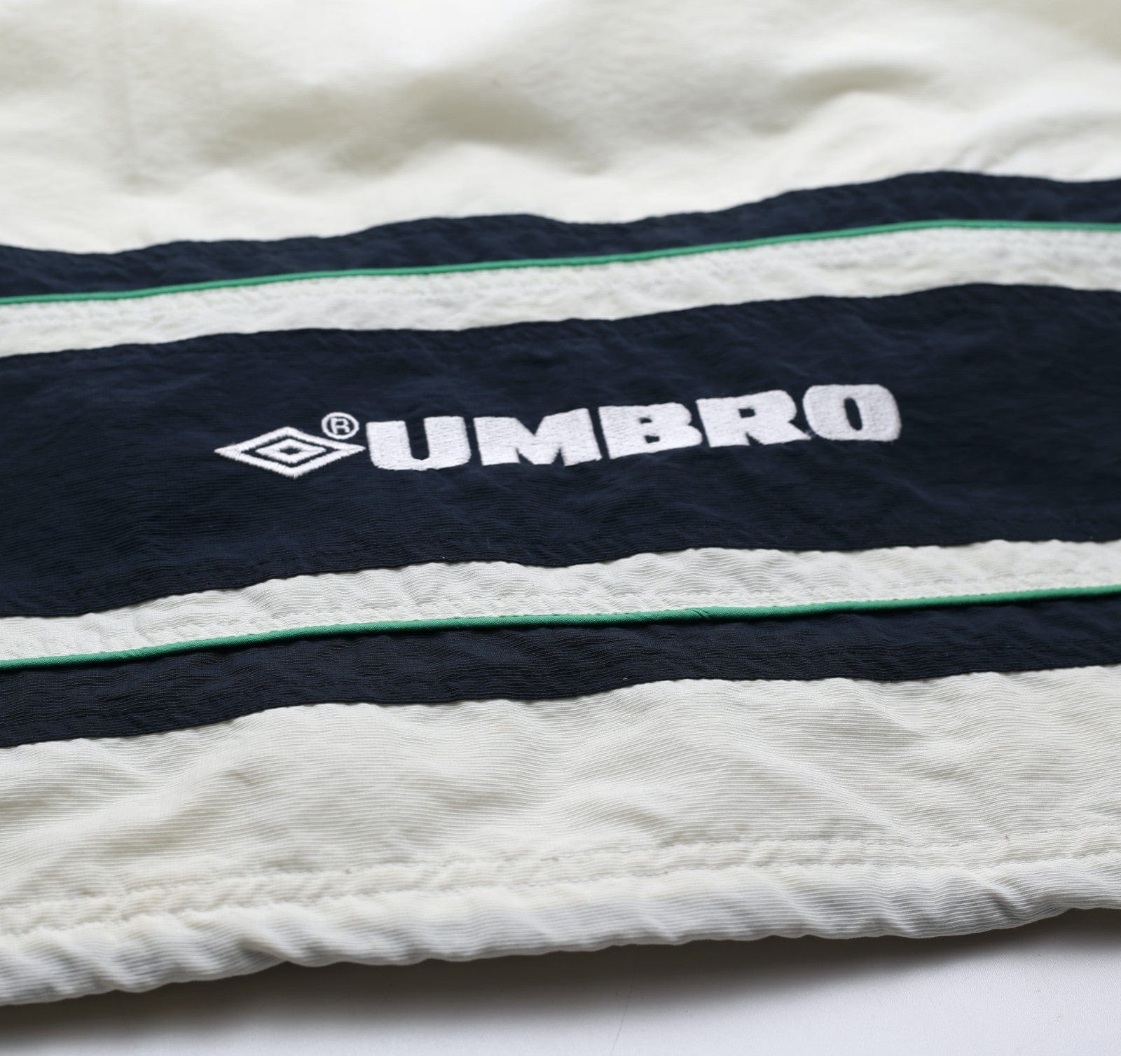 1998/99 IRELAND Vintage Umbro 1/4 Zip Football Training Jacket (L)