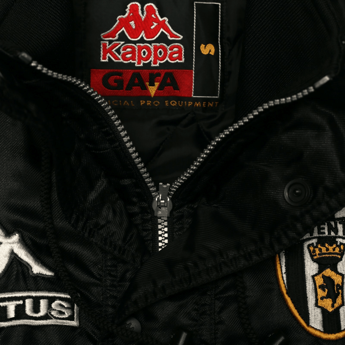 1998/99 Juventus Vintage Kappa Padded Bench Jacket (S)