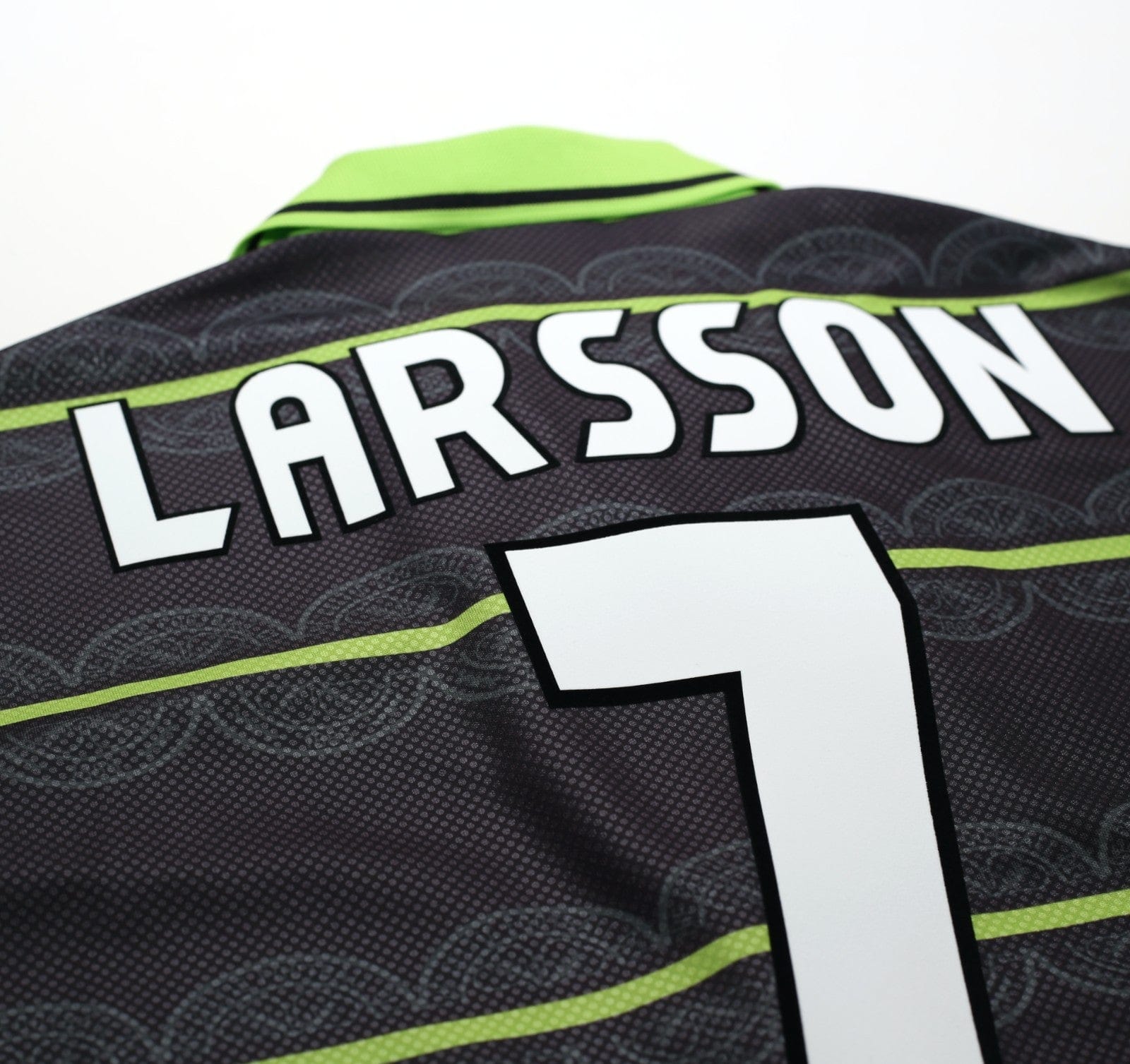 1998/99 LARSSON #7 Celtic Vintage Umbro Away Football Shirt (L)