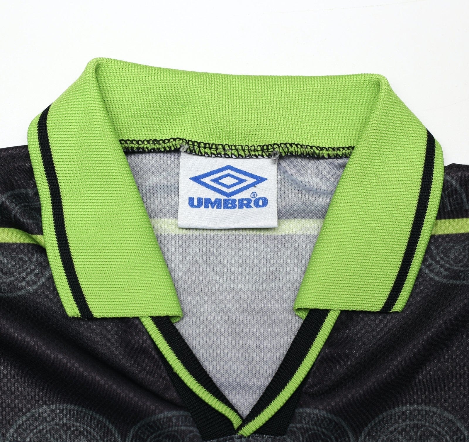 1998/99 LARSSON #7 Celtic Vintage Umbro Away Football Shirt (XL)