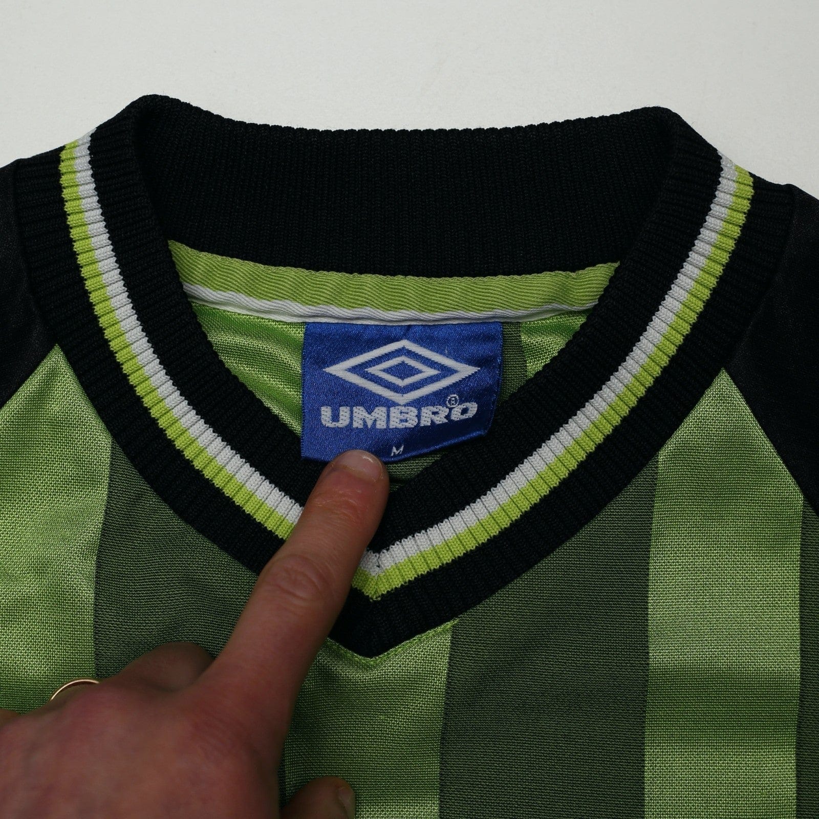 1998/99 Manchester United Vintage Umbro Training Shirt (M/L)