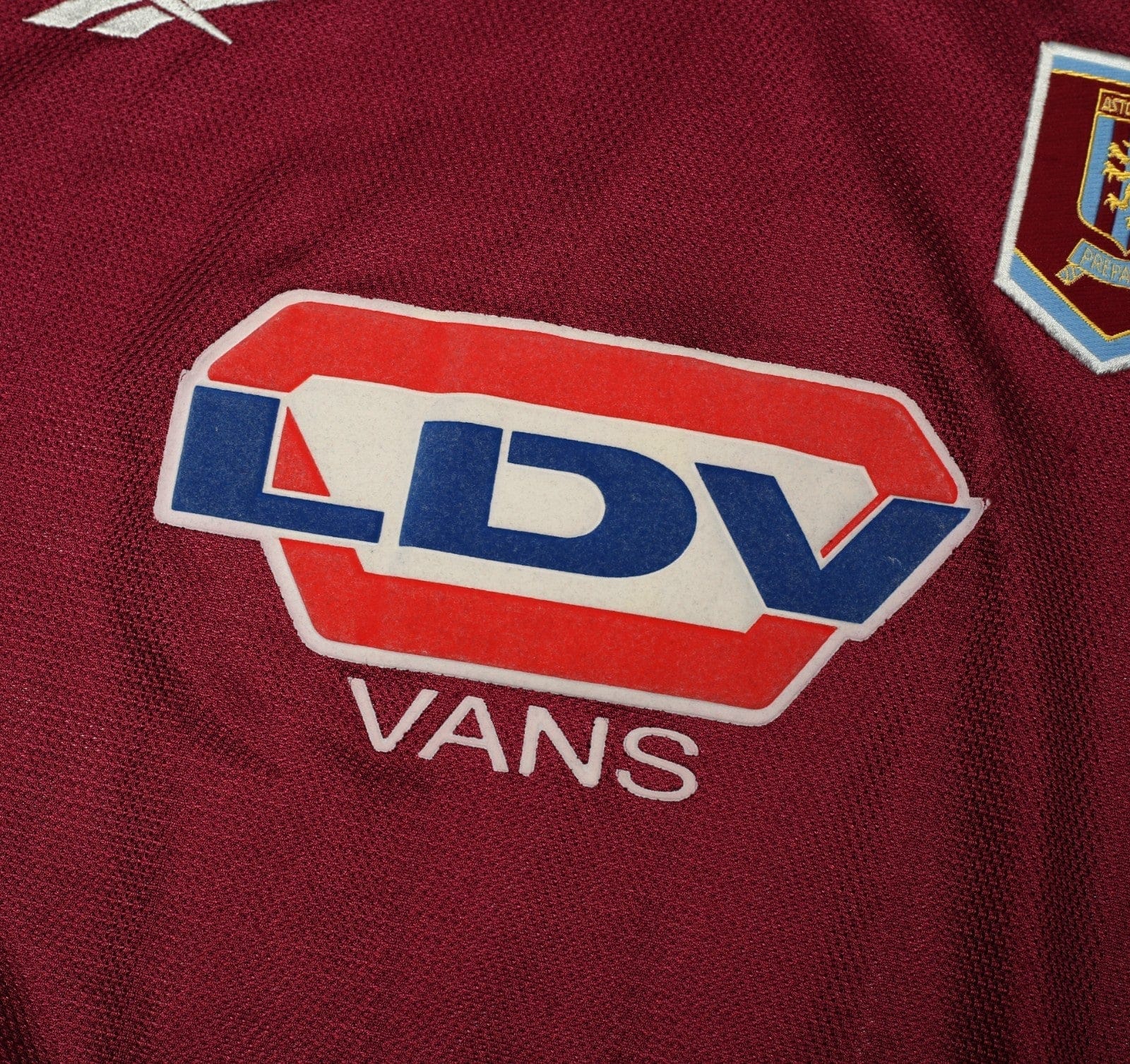 1998/99 MERSON #10 Aston Villa Vintage Reebok Home Football Shirt (L)